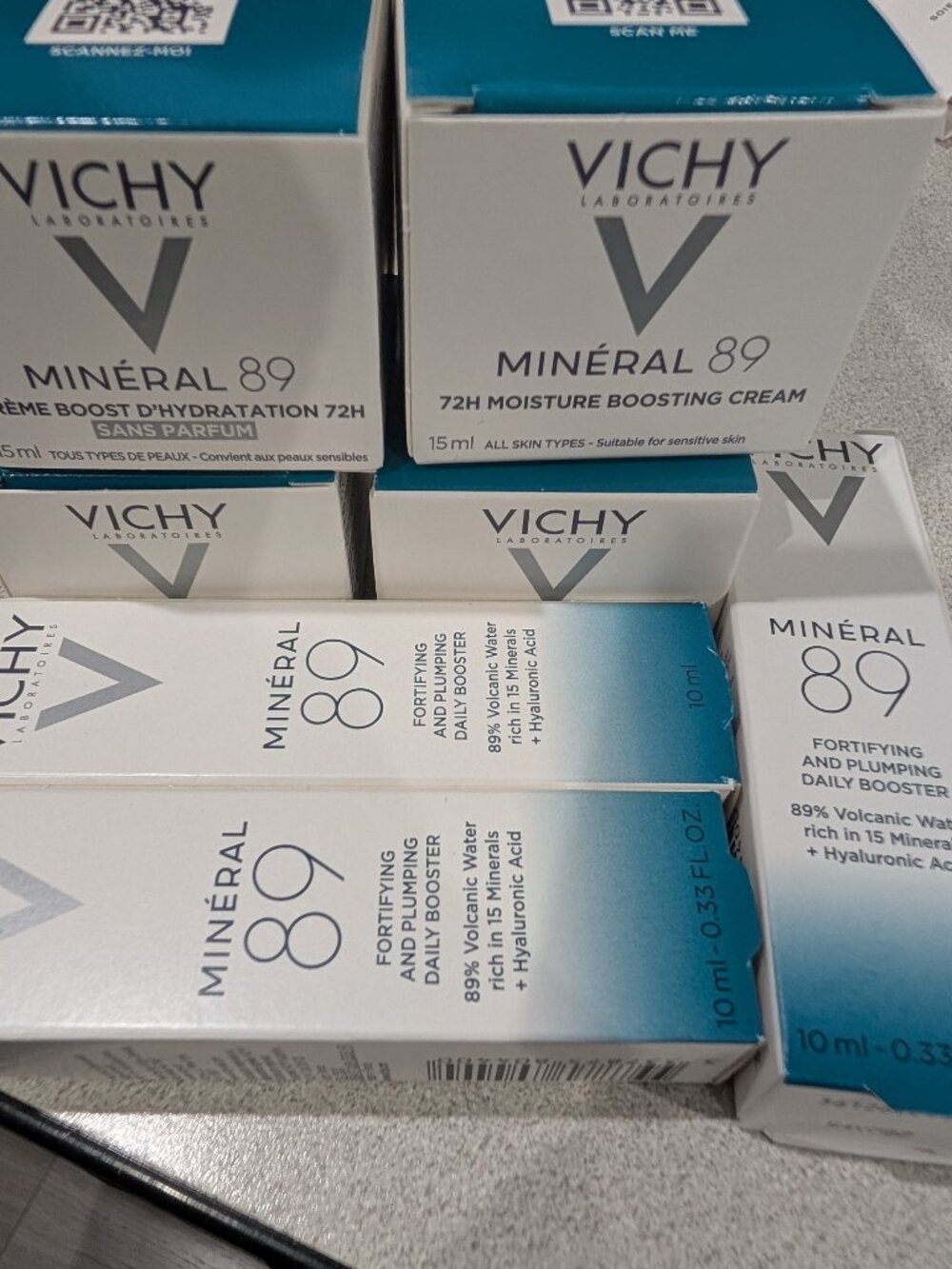Vichy mineral 89 travel size lot